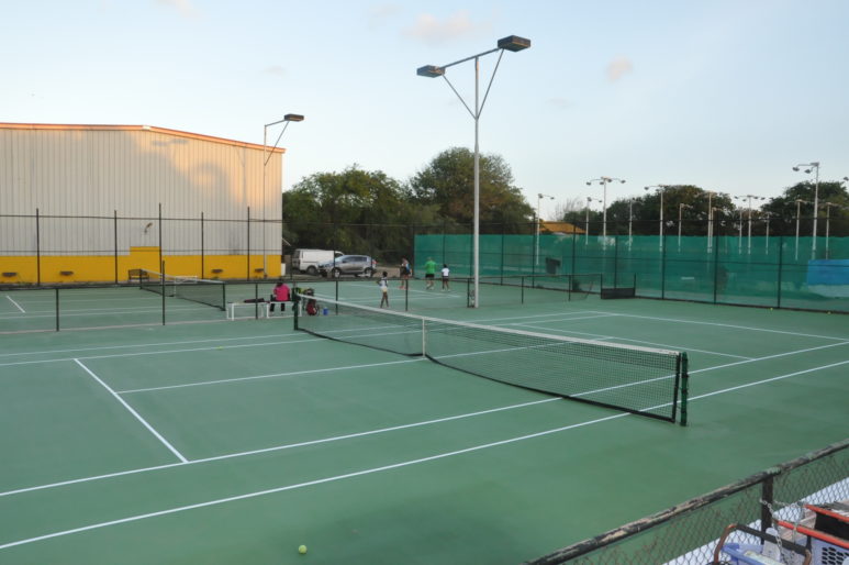 tennisbanen asiento 2016